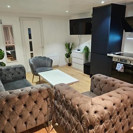 Chez Angela Appartement Avec Terrasse Bbq Et Jacuzzi Fresnes-Sur-Marne Extérieur photo